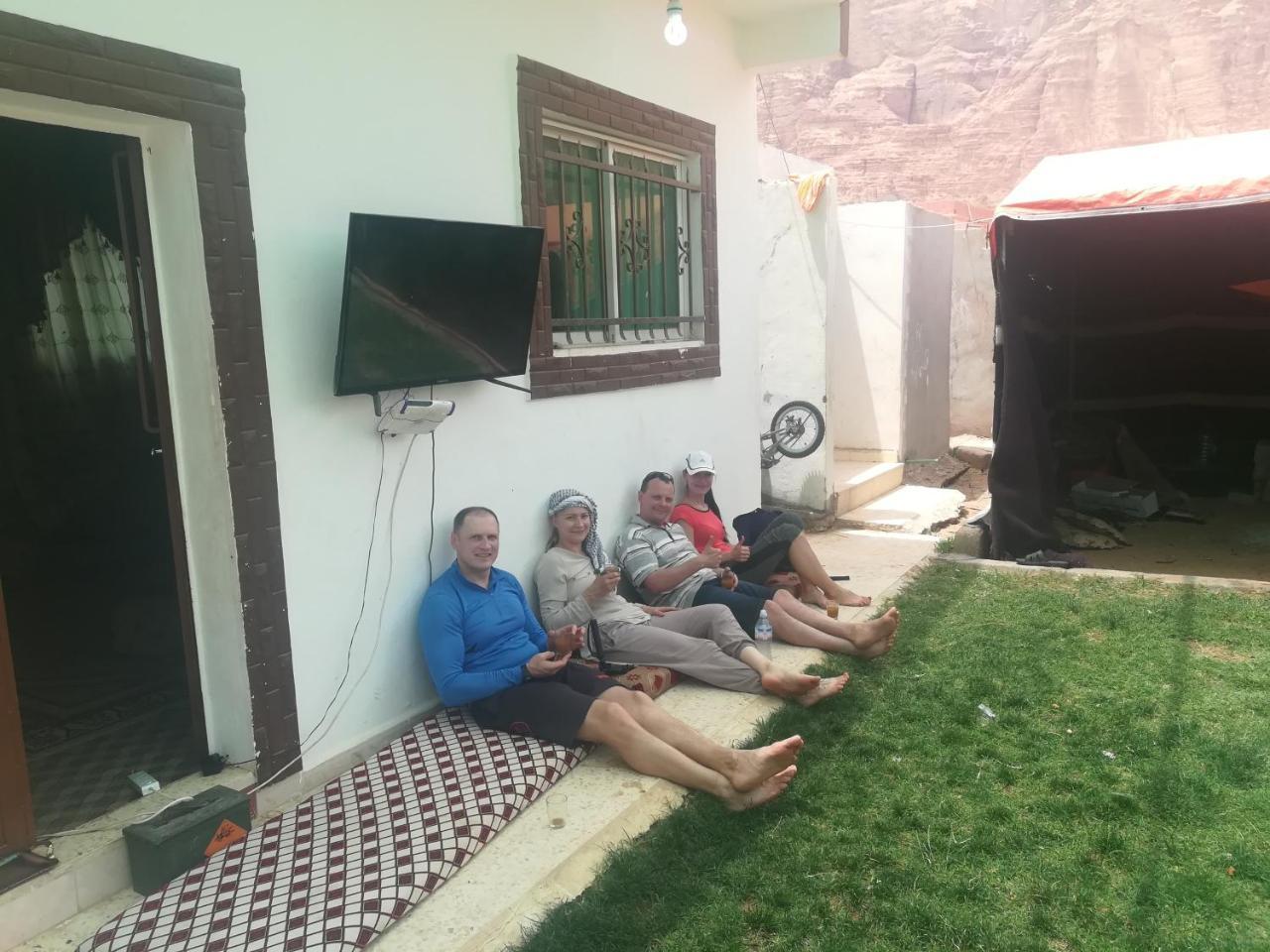 Climbers House In Wadi Rum Exterior photo